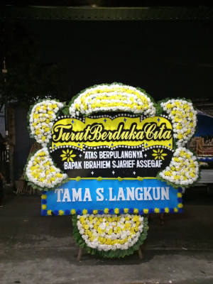 Papan Bunga Duka di Sorkam
